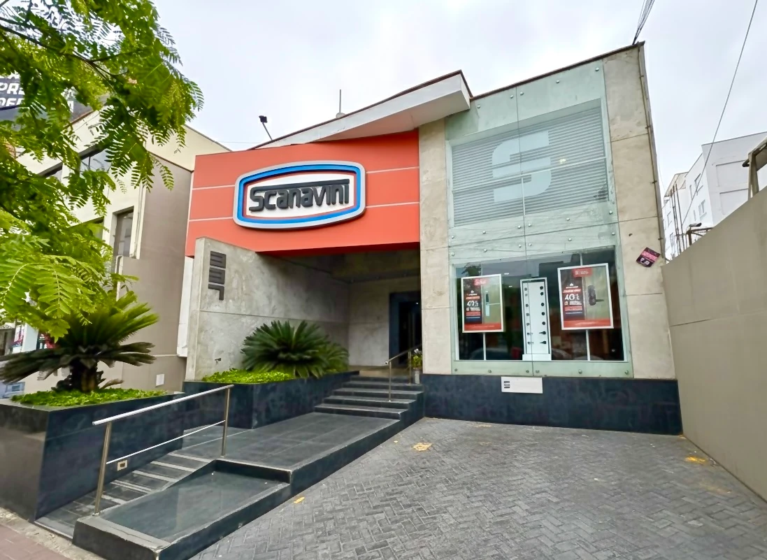 Showroom Scanavini Perú